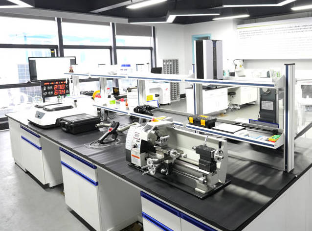 L-iżgurar tal-Kwalità mis-Sors tal-Materjali: It-Tisħiħ tal-Kompetenza Ewlenija tat-Tagħmir tal-Għamla tal-Briks